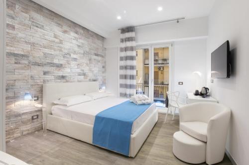 4 Central Hotels Near Marina Grande for Sorrento Access