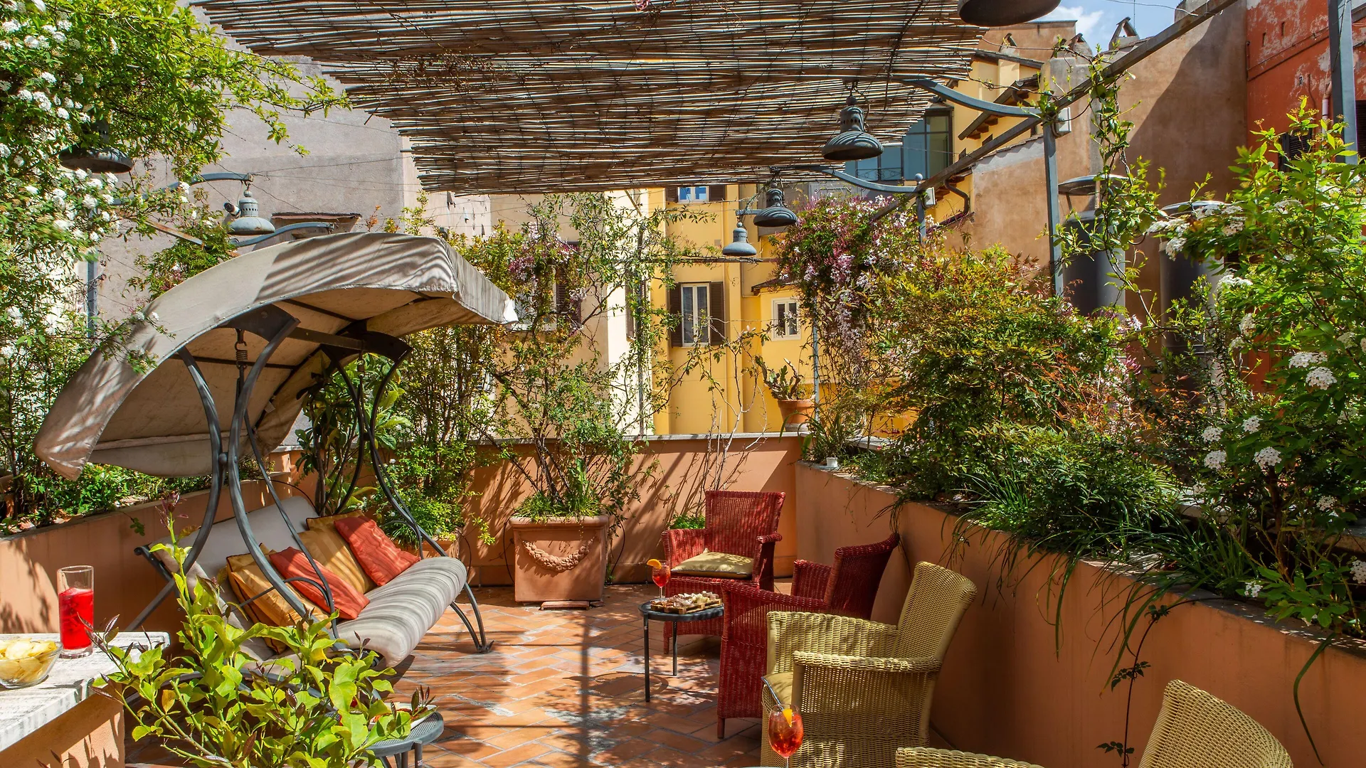 Where to Stay in Piazza di Spagna: 5 Romantic Rome Hotels